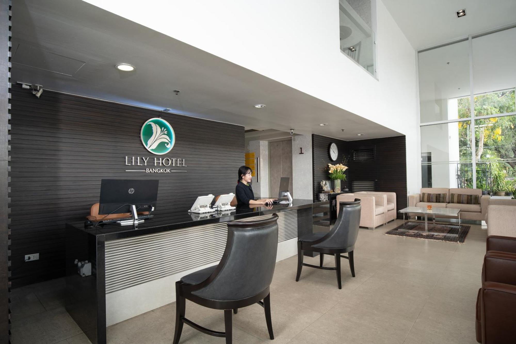 Lily Hotel Bangkok Exterior foto